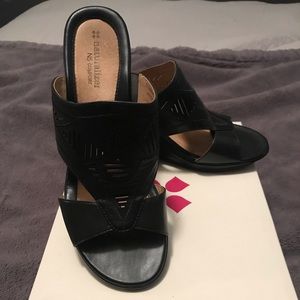 Like New Naturalizer Wedge